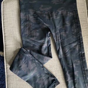 SPANX look at me now seemless leggings